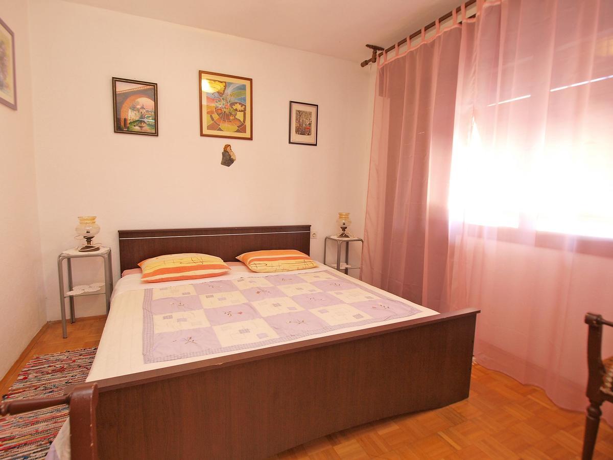 Apartments And Room Rabac 155 외부 사진