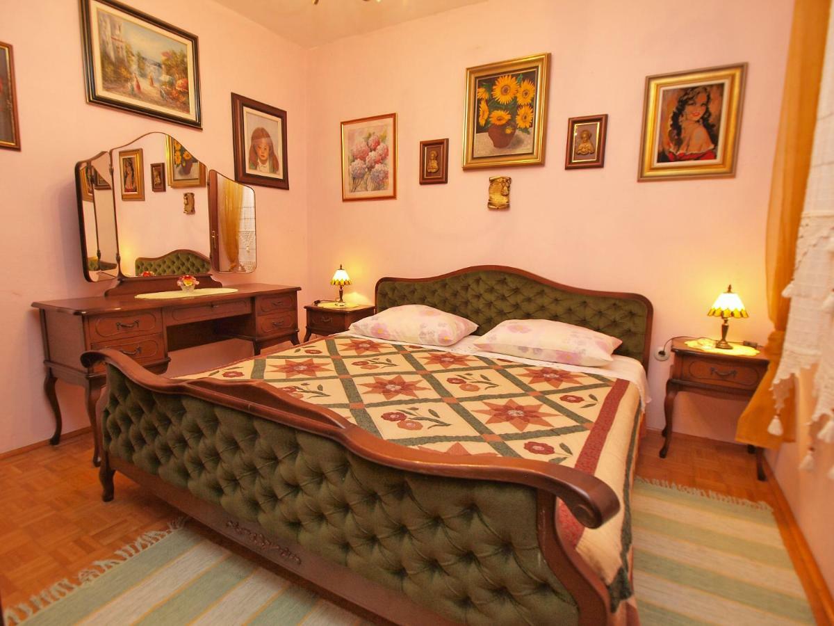 Apartments And Room Rabac 155 외부 사진